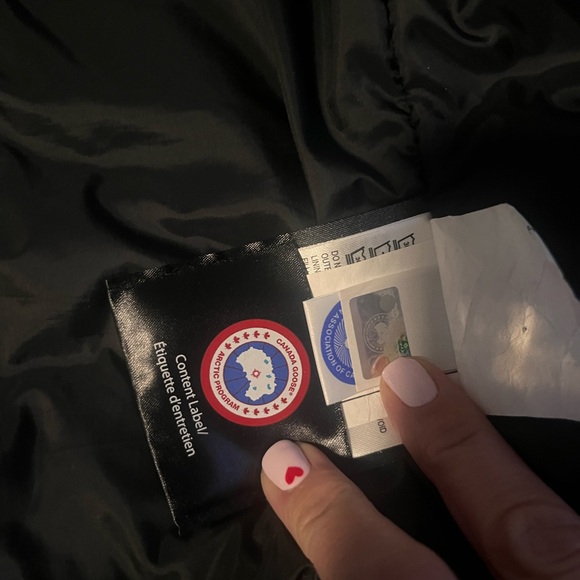 Canada Goose Burgundy Puffer Jacket - Picture 5 of 5